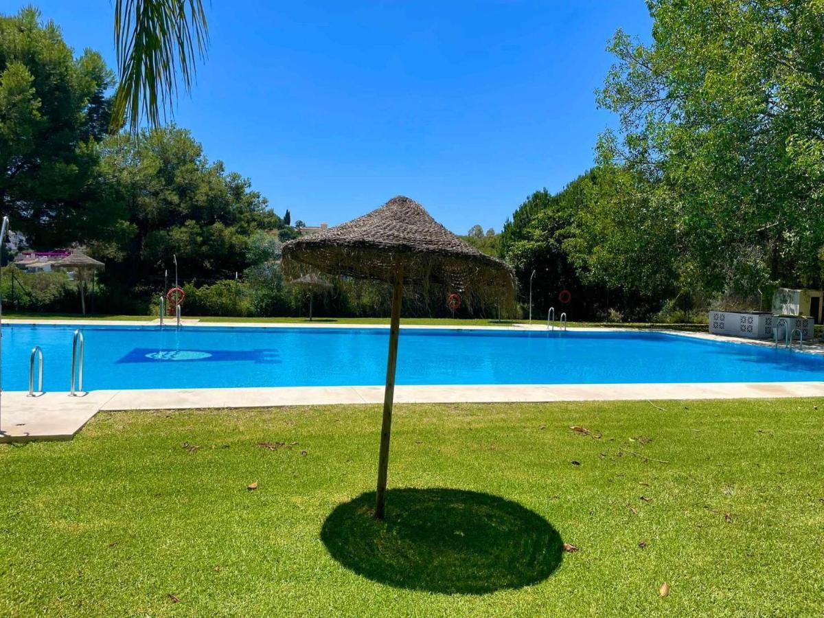 Apartamento 2 En Chalet Con Vista Abierta Al Mar Malaga Exterior photo