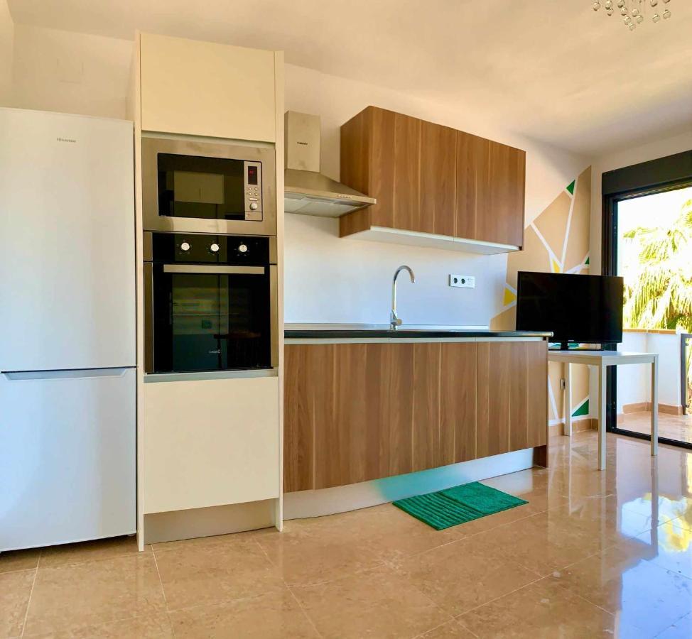 Apartamento 2 En Chalet Con Vista Abierta Al Mar Malaga Exterior photo
